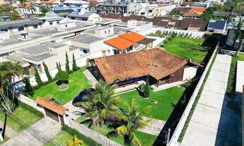 Imagem: Casa com 4 dormitórios à venda, 258 m²