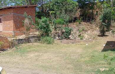 Imagem: Vende-se um terreno na Rua do CRAS do Betinho