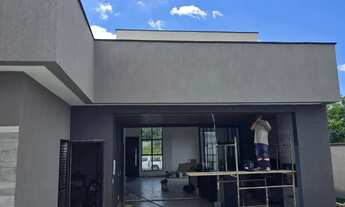 Imagem 4: Casa Térrea de Alto Padrão no Condomínio Plateau D'or - 3 Suítes + Escritório