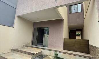 Imagem 2: Casa de Condominio em Granja dos Cavaleiros - Macaé