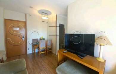 Imagem 4: Flat disponível para locação entre a Av. Berrini e Marg Pinheiros, com 02 dorms e cozinha