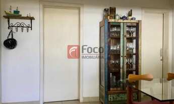 Imagem 2: REFORMADO! SALA 2 QUARTOS NO CORAÇÃO DO JARDIM BOTÂNICO!