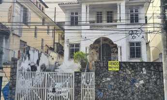 Imagem: Casarão duplex com 2 vagas excelente para