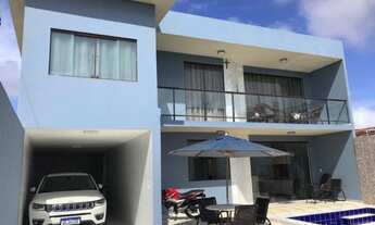 Imagem 2: Casa de condomínio para venda possui 300 metros quadrados com 5 quartos