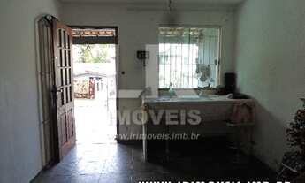 Imagem 3: Casa independente com 2 quartos e amplo quintal em rua asfaltada *IP-05