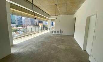 Imagem 2: Apartamento à venda no bairro Itaim - São Paulo/SP