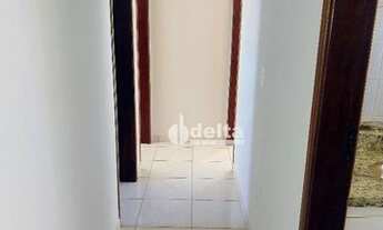 Imagem 6: Apartamento com 3 dormitórios para alugar, 95 m² por R$ 1.500,00/mês - Santa Mônica - Uber