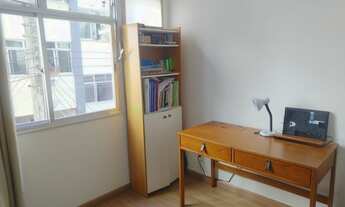 Imagem 2: Apartamento para venda possui 48 metros quadrados com 2 quartos em Laranjeiras - Rio de Ja