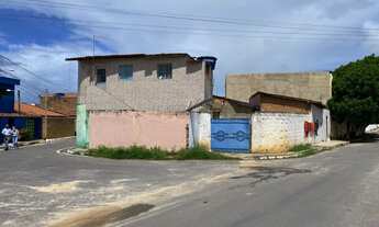 Imagem: Terreno com casas na Barra de São Miguel