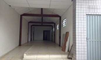 Imagem: Casa com 2 dormitórios à venda, 200 m²