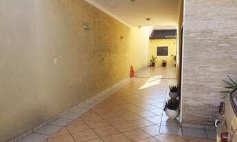 Imagem 4: Sobrado para venda possui 242 metros quadrados com 3 quartos em Vila Califórnia - São Paul