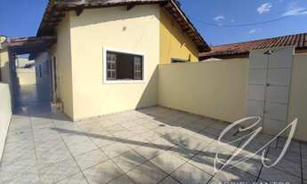 Imagem: CASA COM ESPAÇO PARA PISCINA