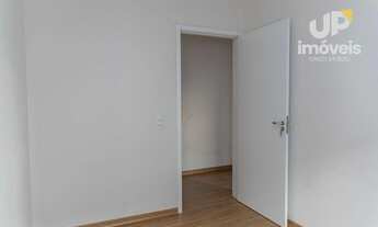 Imagem 3: Apartamento com 2 dormitórios para alugar, 47 m² por R$ 670/mês - Fragata - Pelotas/RS