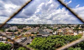 Imagem 3: Ótimo apartamento face norte no Bigorrilho, 3 quartos sendo uma suíte, 01 vaga de garagem