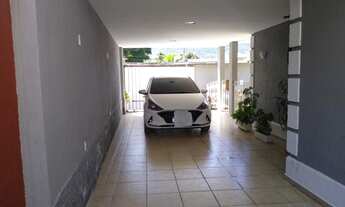 Imagem 6: Casa de 360 metros quadrados no bairro Itaipu com 5 quartos