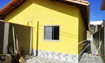 Imagem: LINDA CASA NOVA EM NOVA ITANHAÉM