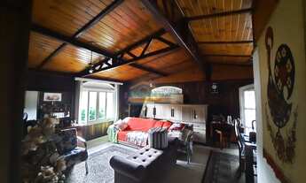 Imagem 3: CASA com 3 dormitórios à venda com 203m² por R$ 700.000,00 no bairro Santa Felicidade - CU