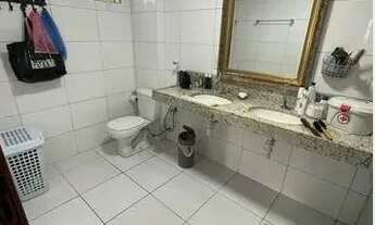 Imagem 2: Apartamento para aluguel com 244 metros quadrados com 4 quartos em Jatiúca - Maceió - AL