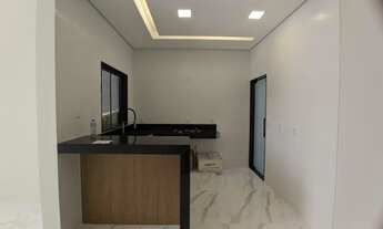 Imagem 5: Casa para Venda em Lagoa Santa, Portal do Sol, 3 dormitórios, 1 suíte, 2 banheiros, 2 vaga