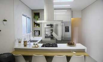 Imagem 3: Casa para Aluguel - Maracanã, 2 Quartos, 130 m2