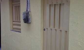 Imagem 2: R$ 430 a R$ 650 Casa com 1 dormitório