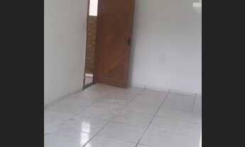 Imagem 4: Apartamento para aluguel possui 66 metros quadrados com 2 quartos em Vale dos Lagos - Salv