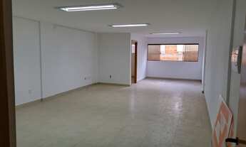 Imagem 7: Prédio comercial com ótimo acabamento e elevador