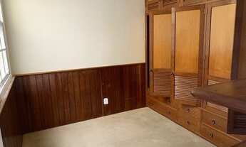 Imagem 3: Casa para venda possui 124 metros quadrados com 4 quartos em Centro - Petrópolis - RJ