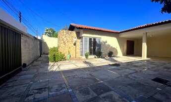 Imagem: Casa para venda possui 306 metros quadrados