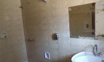 Imagem 4: Sobrado para aluguel com 800 metros com 4 quartos Piscina