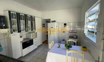 Imagem 2: Casa com Edícula à venda - 242 m²- Vila Tatetuba