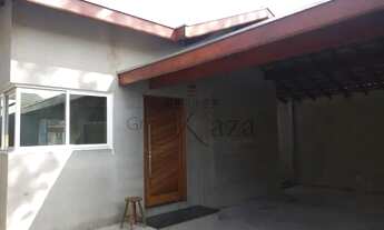 Imagem 3: Casa no Villa Branca com 3 Dormitórios - Próximo ao Pátio Villa Branca