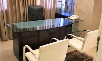 Imagem 3: Sala Comercial mobiliada com excelente localização em um ótimo Office Center no Tirol