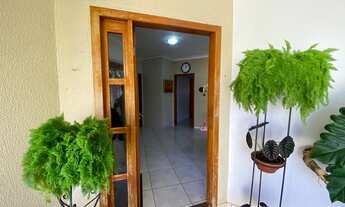 Imagem 5: Casa para venda tem 384 metros quadrados com 3 quartos em Goiânia 2 - Goiânia - GO