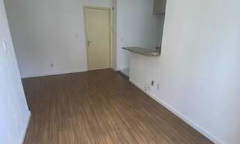 Imagem 2: Apartamento para aluguel possui 60 metros quadrados com 2 quartos em Vila Mercês - Carapic