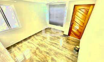 Imagem 2: Aluga sobrado 2 dorms, 2 vagas, condomínio com piscina