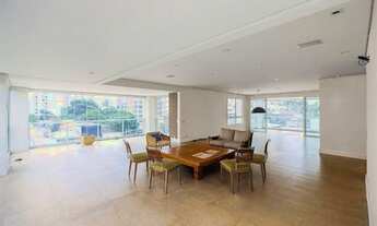 Imagem: Apartamento com 4 Dormitorio(s) localizado(a)