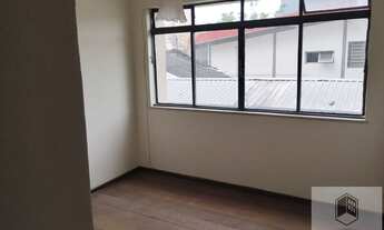 Imagem 1: Apartamento de um dormitório no Cambuci - Prédio com elevador