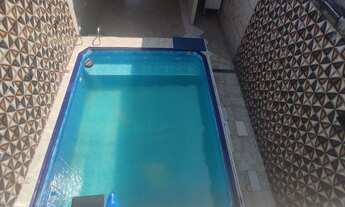 Imagem 6: Casa com piscina