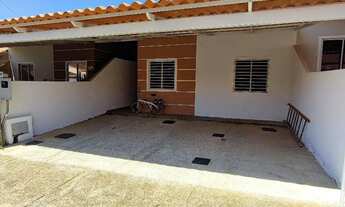 Imagem 2: Casa De 3 quartos No Flores Do Bosque Valparaíso 1