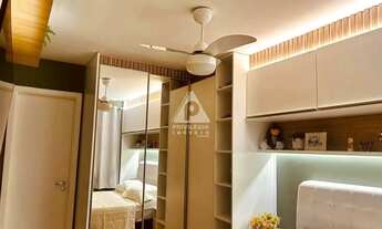 Imagem 6: Apartamento de 2 Quartos no Condomínio Luar do Pontal com 1 suíte e 1 Vaga