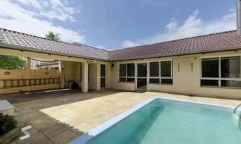 Imagem: Excelente residência térrea com 272m²