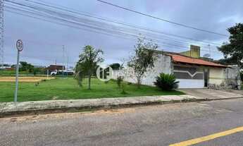 Imagem 2: Térrea para venda possui 193 metros quadrados com 2 quartos em Vila da Amizade - Rio Branc