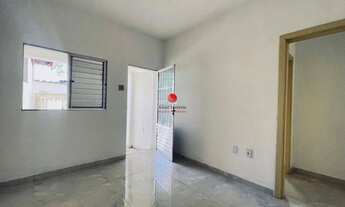 Imagem 3: Casa com 3 quartos para alugar, 83m² de área construída, bairro Piratininga, Venda Nova, B