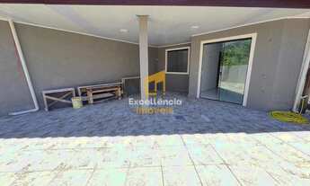 Imagem 2: Casa com suite a 330 metros do mar em Matinhos