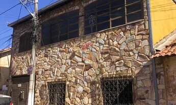 Imagem: CASA RAPOSOS - ALUGUEL