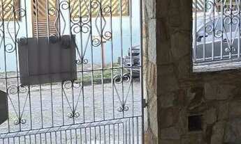 Imagem 4: Casa com 03 quartos e garagem, na Vila Nova, em Cubatão/SP