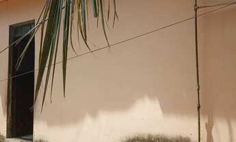 Imagem 3: Venda de 3 casas no mesmo terreno.sendo 2 de alvenaria.1 de Lage