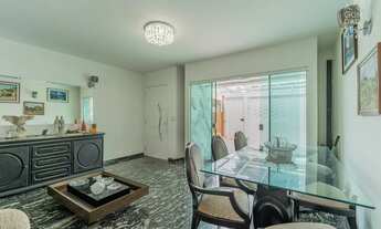 Imagem 2: Casa, 03 Quartos, 02 Vagas, Churrasqueira a Carvão, Parolin, Curitiba