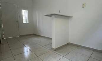 Imagem 2: Apto em Nova Parnamirim, quarto/sala, reformado, excelente localização, bem ventilado